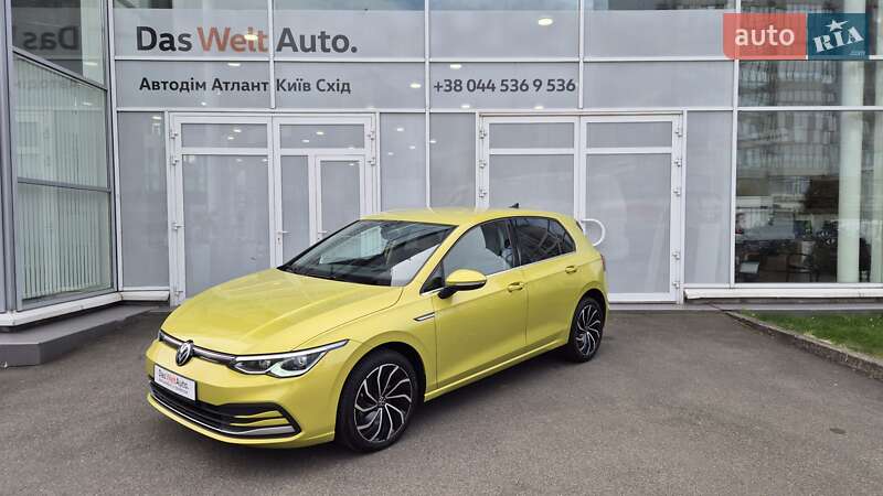 Хэтчбек Volkswagen Golf 2020 в Киеве