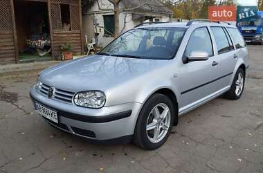 Универсал Volkswagen Golf 2006 в Виннице