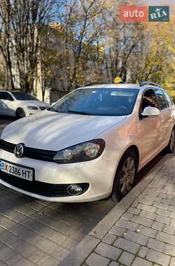 Универсал Volkswagen Golf 2010 в Хмельницком