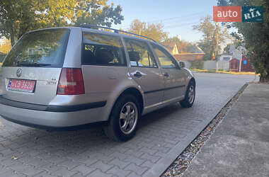 Універсал Volkswagen Golf 2005 в Томаківці