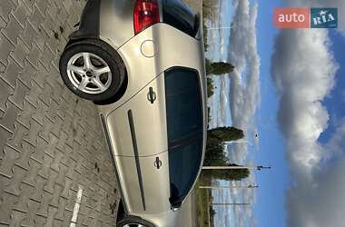 Хетчбек Volkswagen Golf 2005 в Вараші