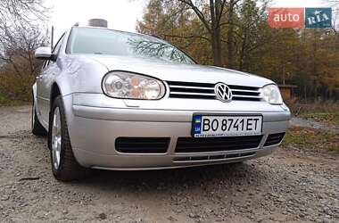 Универсал Volkswagen Golf 2003 в Красилове