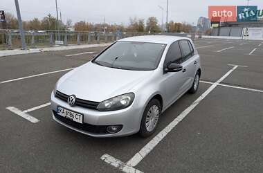 Хетчбек Volkswagen Golf 2012 в Києві