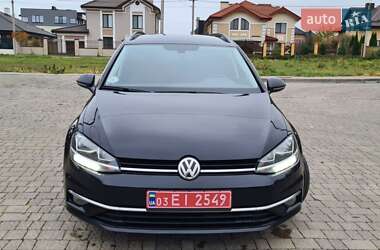 Универсал Volkswagen Golf 2019 в Ровно