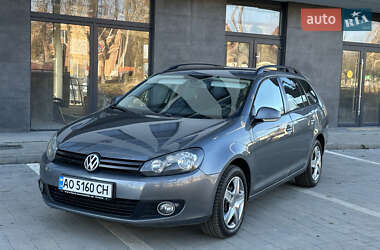 Універсал Volkswagen Golf 2010 в Сваляві