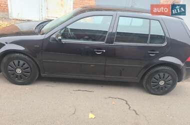 Хэтчбек Volkswagen Golf 2000 в Черкассах