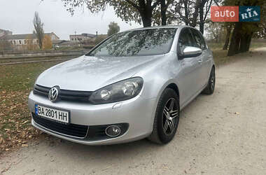 Хэтчбек Volkswagen Golf 2012 в Кропивницком