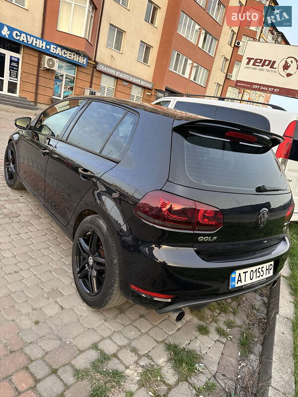 Хетчбек Volkswagen Golf 2009 в Івано-Франківську