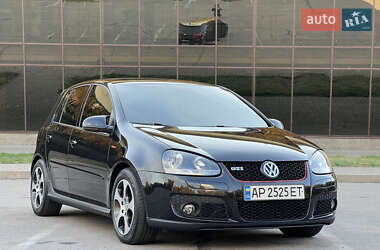 Хетчбек Volkswagen Golf 2006 в Запоріжжі