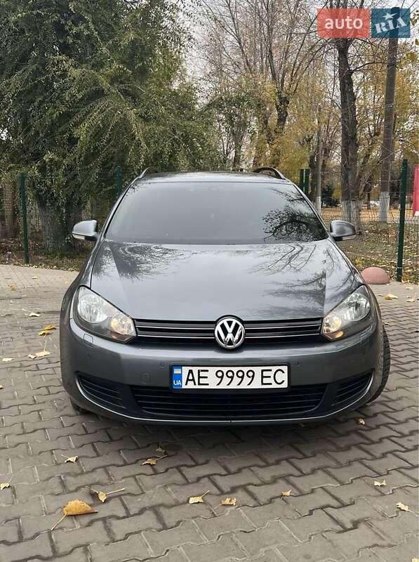 Універсал Volkswagen Golf 2009 в Кривому Розі