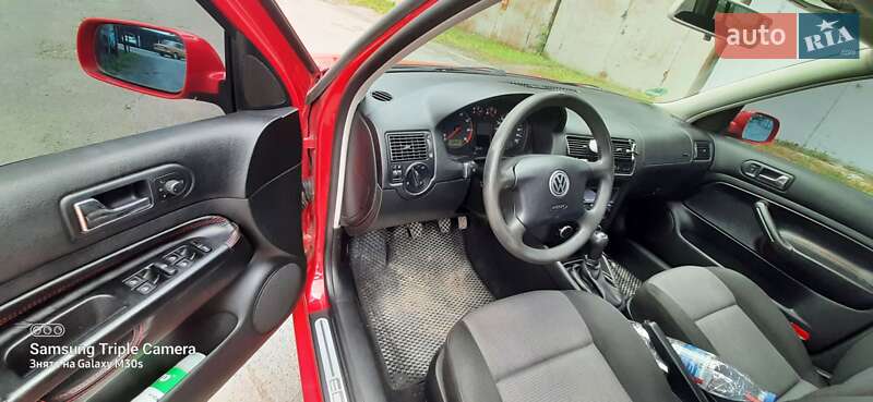 Універсал Volkswagen Golf 2000 в Кам'янець-Подільському