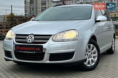 Універсал Volkswagen Golf 2009 в Сумах