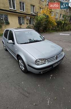 Хетчбек Volkswagen Golf 2000 в Одесі