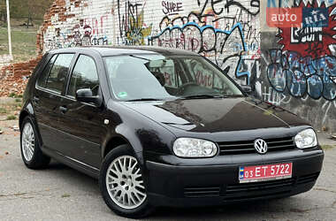 Хетчбек Volkswagen Golf 2002 в Полтаві