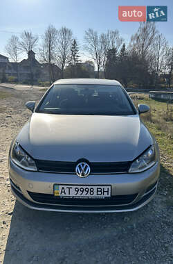 Хетчбек Volkswagen Golf 2013 в Івано-Франківську