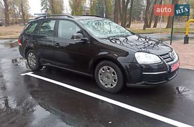 Універсал Volkswagen Golf 2009 в Чернігові