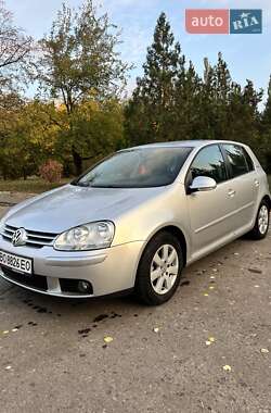 Хетчбек Volkswagen Golf 2006 в Слов'янську