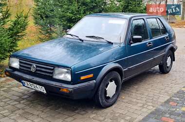 Хетчбек Volkswagen Golf 1986 в Ратному