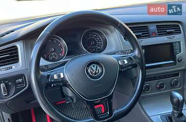 Хетчбек Volkswagen Golf 2014 в Умані