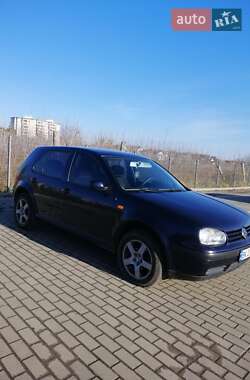 Хэтчбек Volkswagen Golf 1998 в Дубно