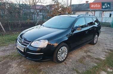 Универсал Volkswagen Golf 2009 в Коломые