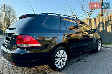 Универсал Volkswagen Golf 2009 в Черновцах