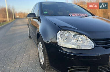 Хэтчбек Volkswagen Golf 2007 в Киеве