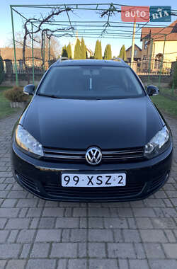 Универсал Volkswagen Golf 2012 в Калуше