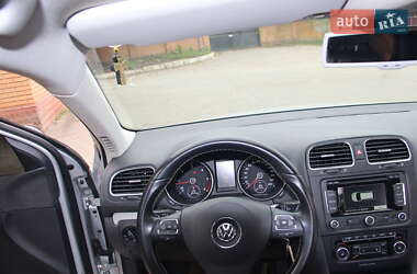 Універсал Volkswagen Golf 2012 в 