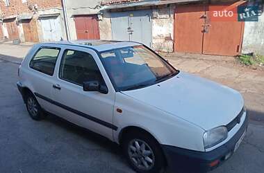 Хетчбек Volkswagen Golf 1994 в Рівному