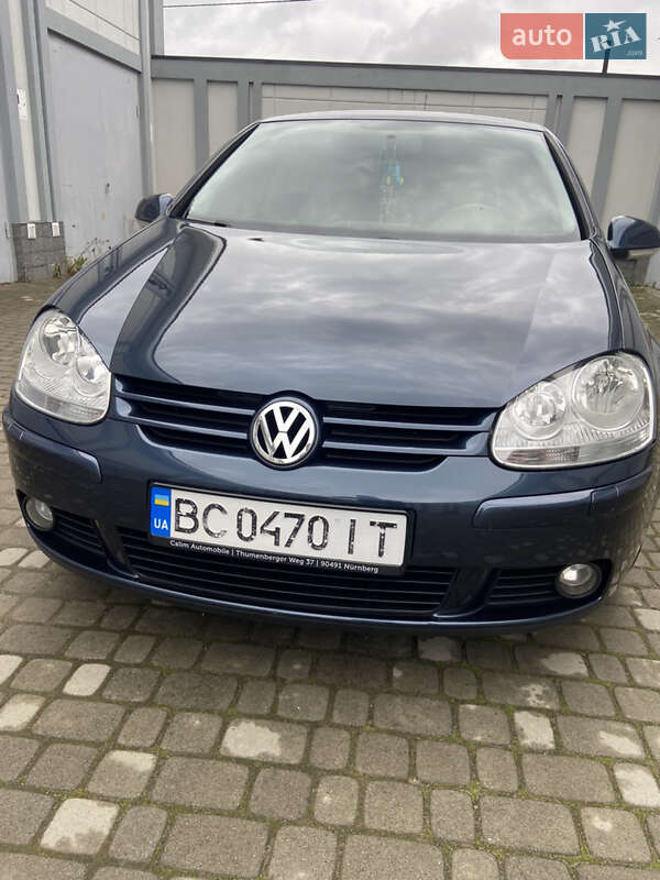 Хетчбек Volkswagen Golf 2007 в Самборі