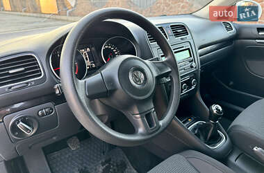 Універсал Volkswagen Golf 2013 в Києві