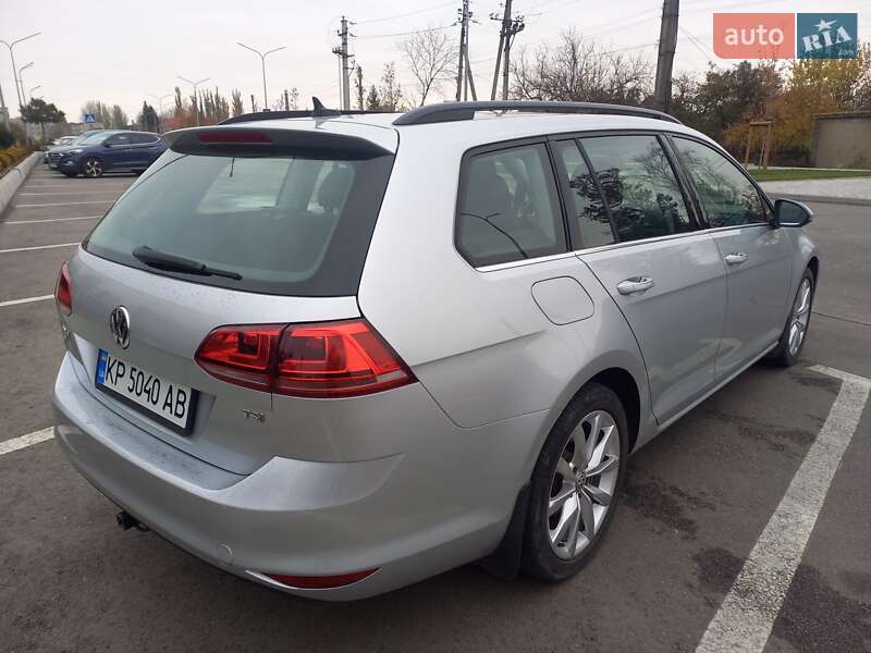 Универсал Volkswagen Golf 2015 в Запорожье