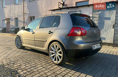 Хетчбек Volkswagen Golf 2006 в Запоріжжі