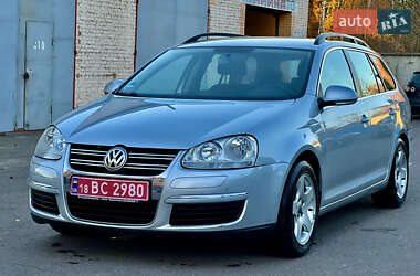 Универсал Volkswagen Golf 2009 в Ровно