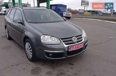 Універсал Volkswagen Golf 2009 в Полтаві