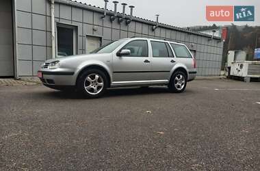 Универсал Volkswagen Golf 2002 в Львове