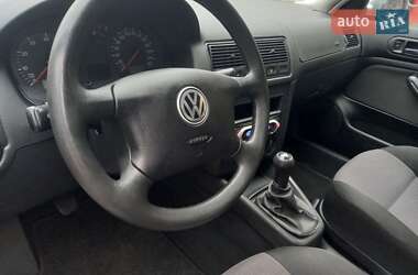 Универсал Volkswagen Golf 2002 в Львове