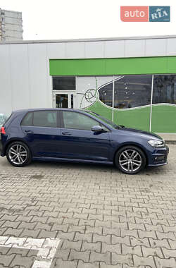 Хэтчбек Volkswagen Golf 2014 в Житомире