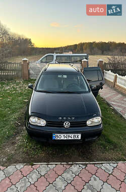 Универсал Volkswagen Golf 2000 в Копычинце