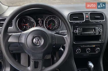 Универсал Volkswagen Golf 2013 в Луцке