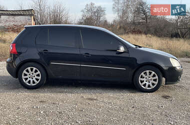 Хэтчбек Volkswagen Golf 2005 в Харькове