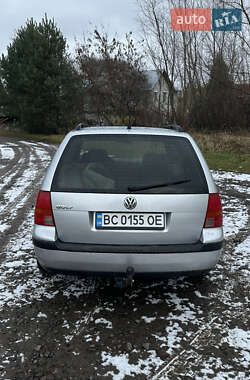 Универсал Volkswagen Golf 2001 в Львове