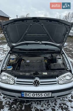 Универсал Volkswagen Golf 2001 в Львове