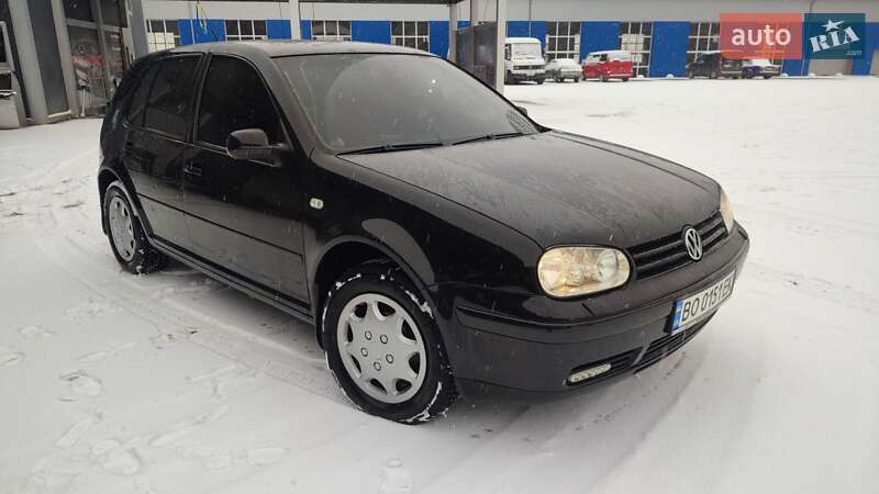 Хетчбек Volkswagen Golf 2003 в Бучачі