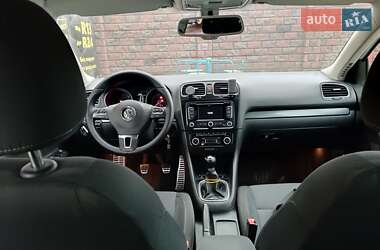 Універсал Volkswagen Golf 2011 в 