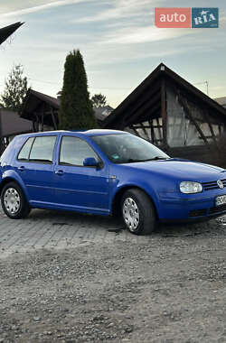 Хэтчбек Volkswagen Golf 1998 в Косове