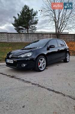 Хэтчбек Volkswagen Golf 2010 в Вараше