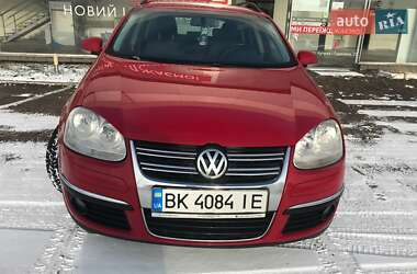 Универсал Volkswagen Golf 2009 в Ровно