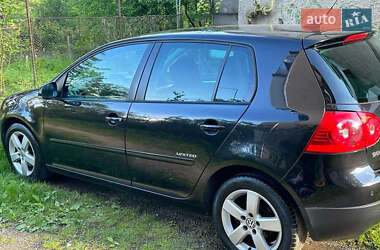 Хэтчбек Volkswagen Golf 2008 в Иршаве